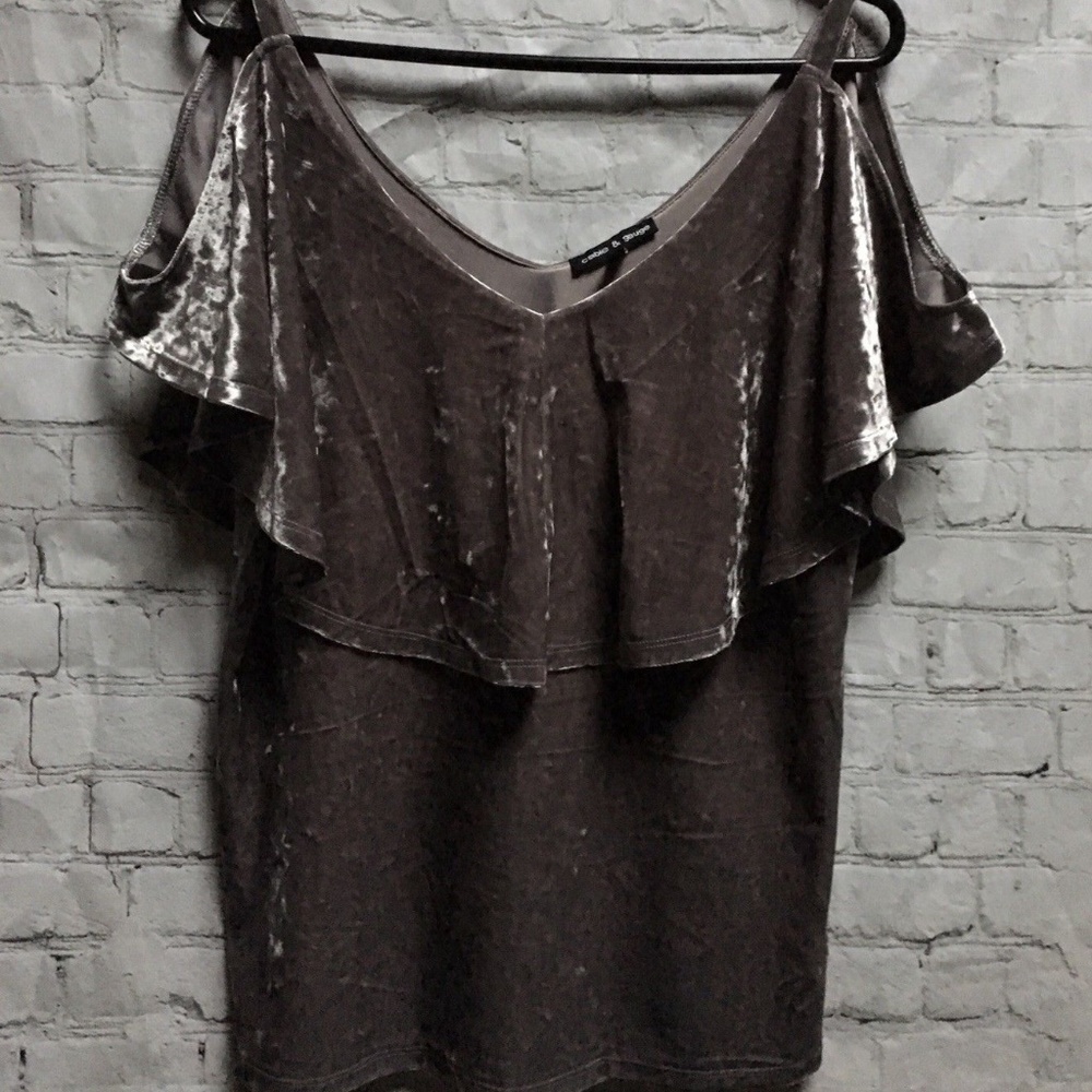 Cable & Gauge  Silver Crushed Velvet Cold Shoulder